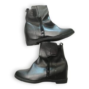 Womens Black Ankle Boots Side Zip Hidden Wedge Heel Comfort Moto Style Size 9.5